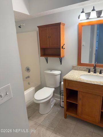 2063 LAS BRISAS Court, Jacksonville, FL 32224