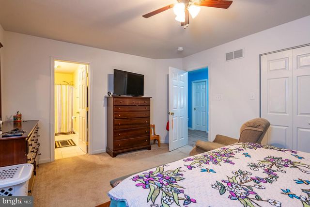 431 SCHAEFFER RD, Blandon, PA 19510