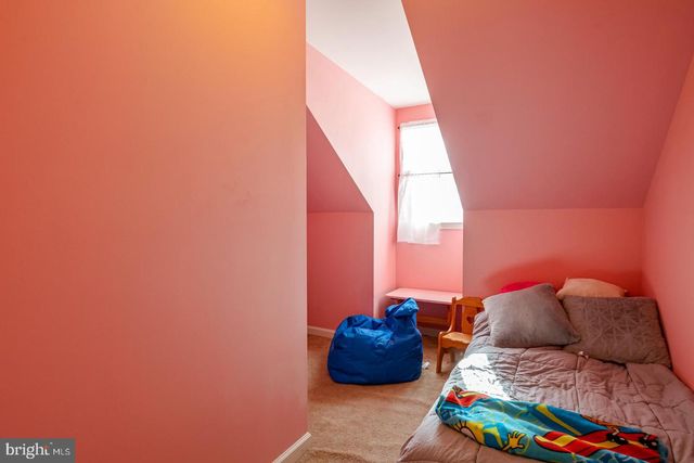 431 SCHAEFFER RD, Blandon, PA 19510