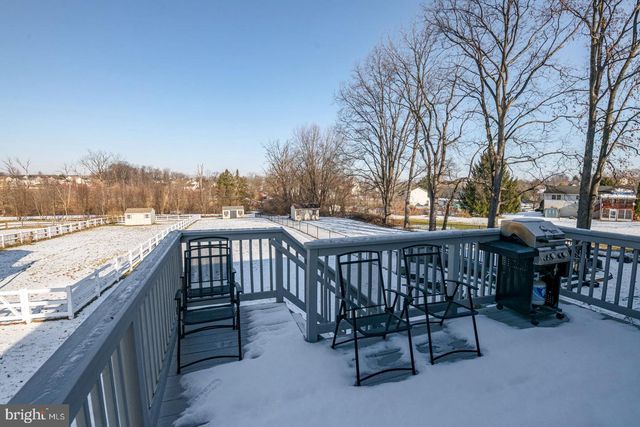 431 SCHAEFFER RD, Blandon, PA 19510