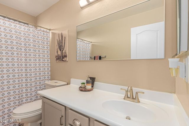 8212 S 74TH Avenue, Laveen, AZ 85339