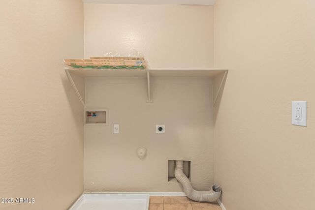 8212 S 74TH Avenue, Laveen, AZ 85339