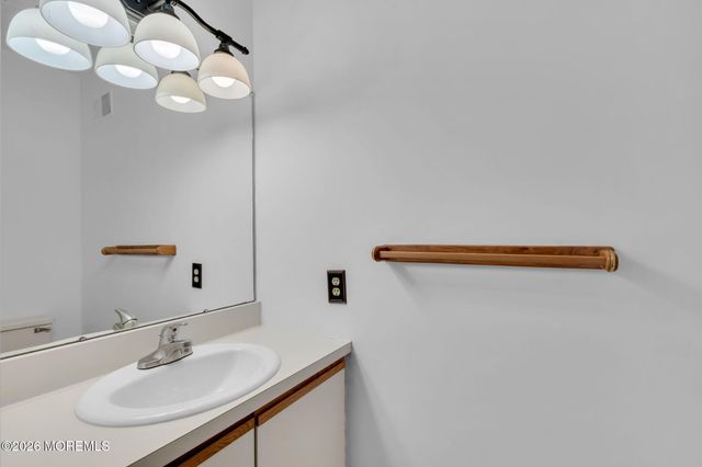 405 Aberdeen Lane 425, Toms River, NJ 08753