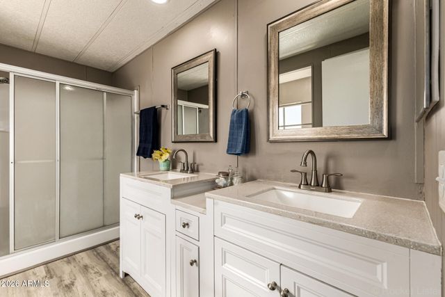 643 S 93RD Place, Mesa, AZ 85208