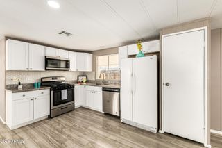 643 S 93RD Place, Mesa, AZ 85208