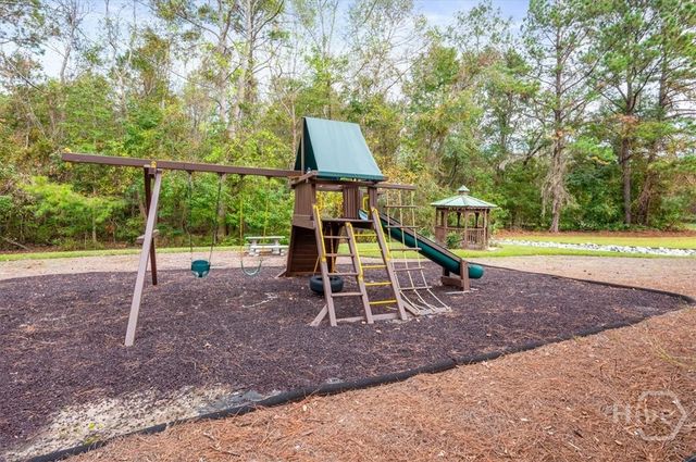 80 Serenity Drive, Richmond Hill, GA 31324