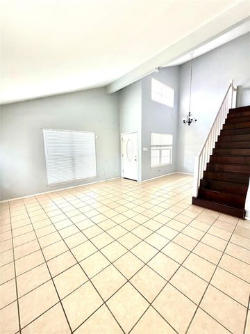 7402 Alegria Drive, Houston, TX 77083