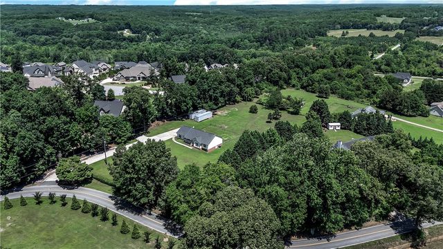 1950 Shackleburg Road, Anderson, SC 29621