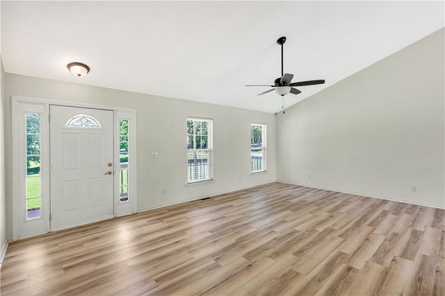 1950 Shackleburg Road, Anderson, SC 29621