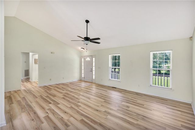 1950 Shackleburg Road, Anderson, SC 29621