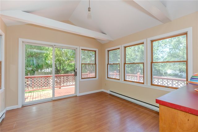 26 Seneca Road, Portsmouth, RI 02871