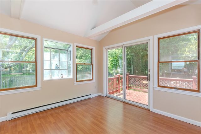26 Seneca Road, Portsmouth, RI 02871