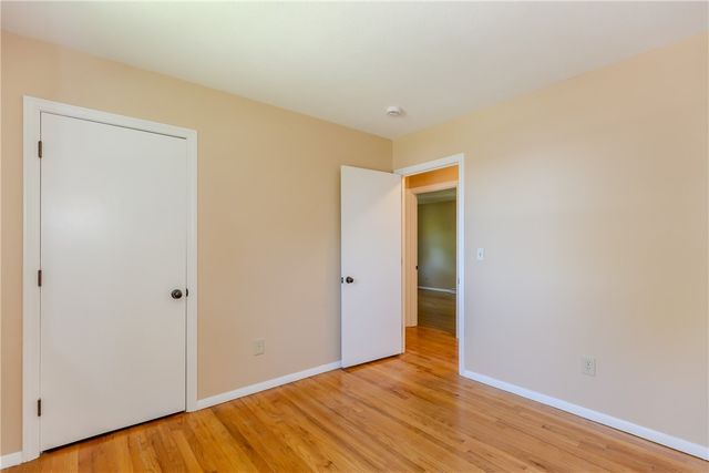 26 Seneca Road, Portsmouth, RI 02871
