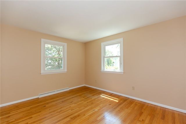 26 Seneca Road, Portsmouth, RI 02871