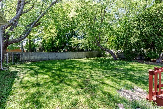 26 Seneca Road, Portsmouth, RI 02871