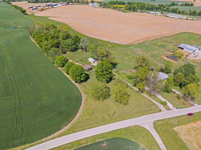 1975 Little River Church Road, Hopkinsville, KY 42240