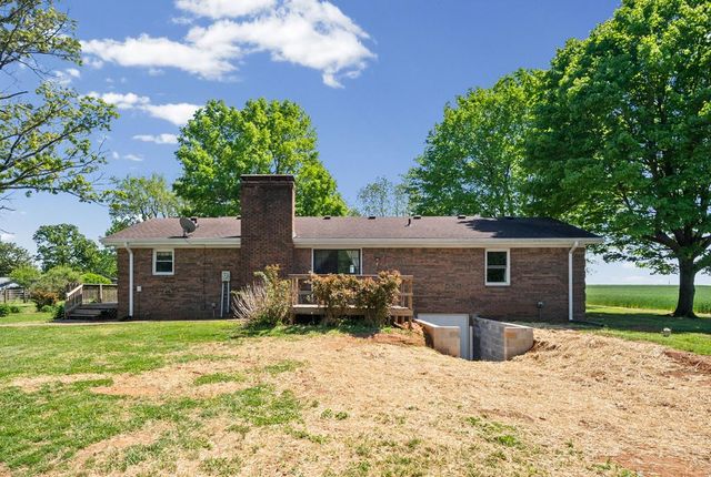 1975 Little River Church Road, Hopkinsville, KY 42240
