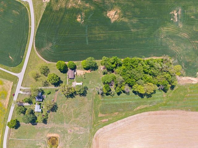 1975 Little River Church Road, Hopkinsville, KY 42240