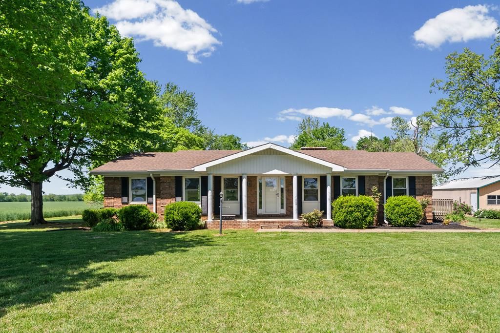 1975 Little River Church Road, Hopkinsville, KY 42240