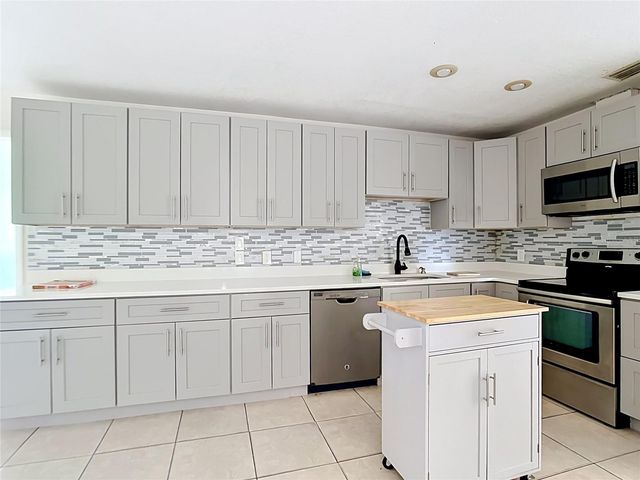 2013 REDMOND STREET, Port Charlotte, FL 33948