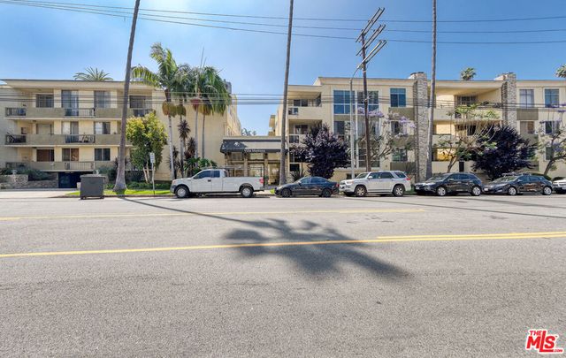 11970 Montana Avenue 308, Los Angeles, CA 90049