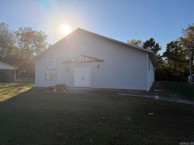 329 Curia Creek Lane, Cave City, AR 72521