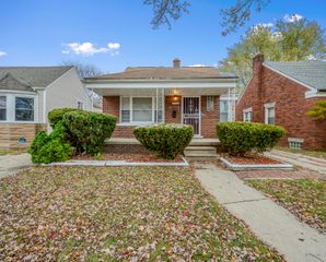 19730 Goulburn Avenue, Detroit, MI 48205