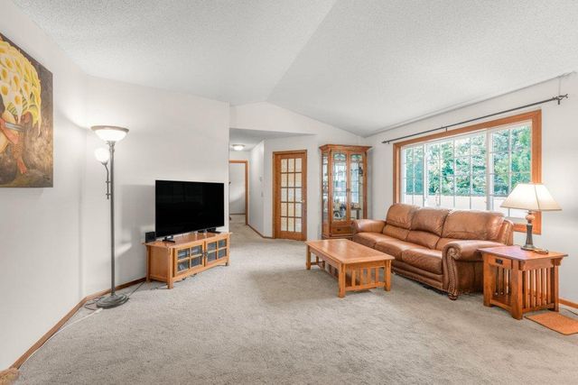 4040 Maureen Drive NE 203, Columbia Heights, MN 55421