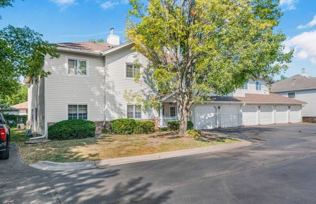 4040 Maureen Drive NE 203, Columbia Heights, MN 55421