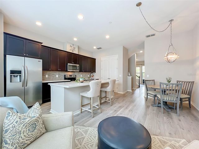 736 CATALONIA COVE, Oviedo, FL 32765