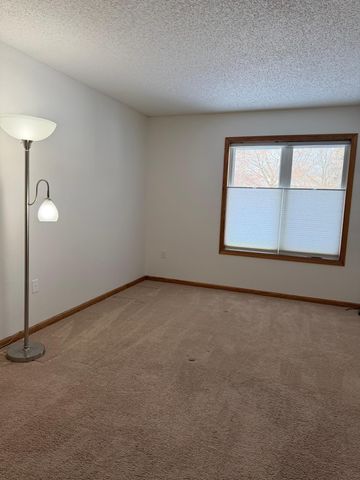 1415 Lake Street 117, Alexandria, MN 56308