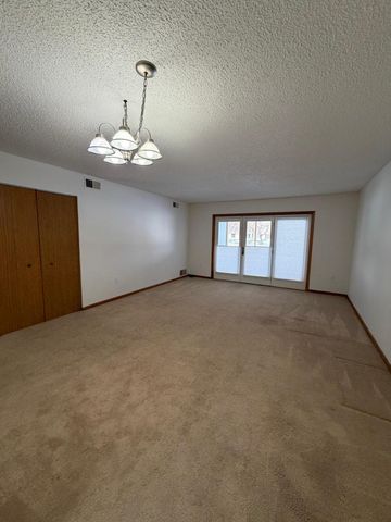 1415 Lake Street 117, Alexandria, MN 56308