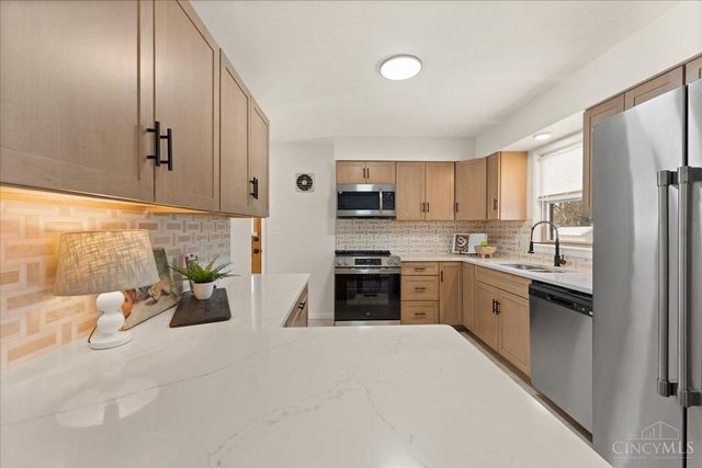 810 Shady Lane, Fairfield, OH 45014