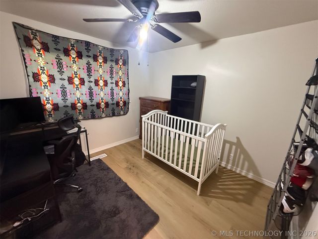 1218 Wade Wells Drive, Henryetta, OK 74437