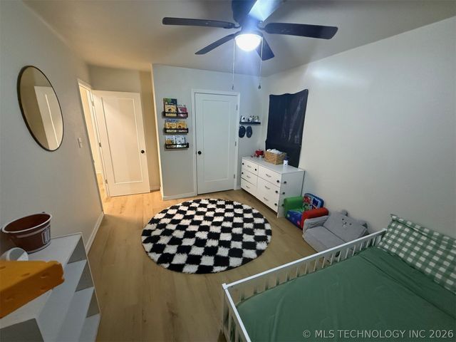 1218 Wade Wells Drive, Henryetta, OK 74437