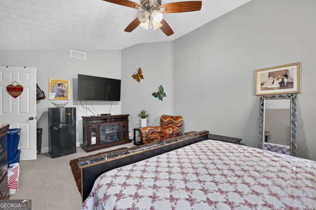 150 Tambec Trace NW, Lilburn, GA 30047