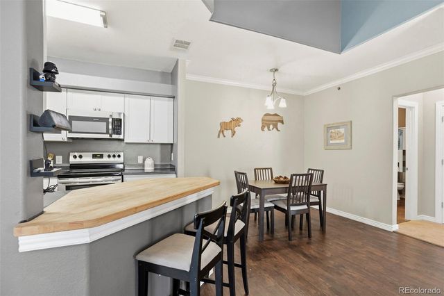 6001 Castlegate Drive A25, Castle Rock, CO 80108