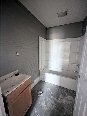 408 Reid Street, Thomasville, NC 27360