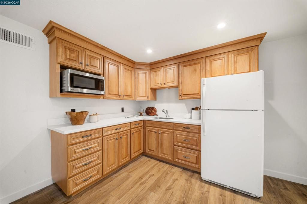 Image 30 of property listing at 210 Still Creek Rd, Danville, CA 94506