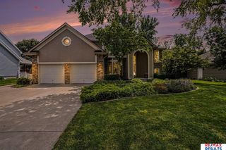 503 W Centennial Drive, Papillion, NE 68046