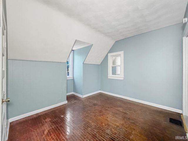 820 E Lewis Street, Fort Wayne, IN 46803