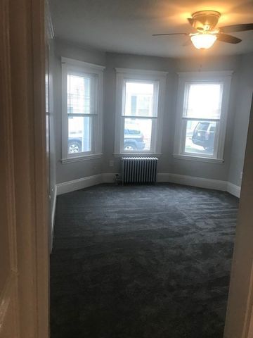 1 Hathorne Crescent 1, Salem, MA 01970