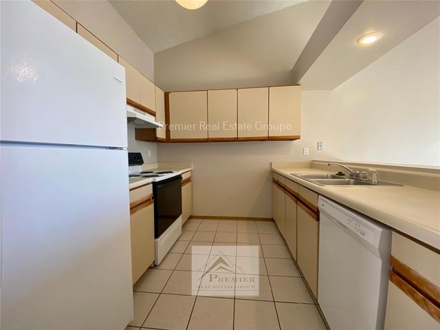 2366 Lexington Village Lane, Colorado Springs, CO 80916