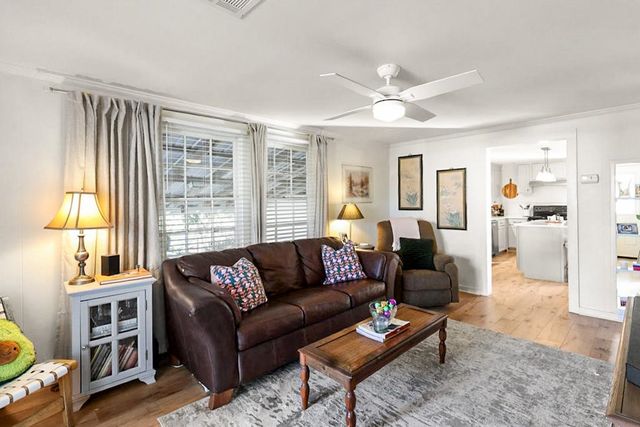 107 Vallery Street, Thibodaux, LA 70301