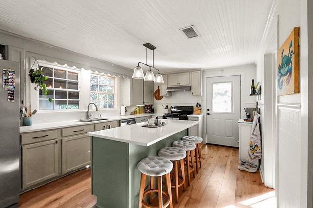 107 Vallery Street, Thibodaux, LA 70301