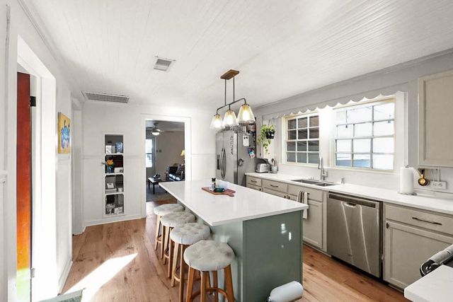 107 Vallery Street, Thibodaux, LA 70301