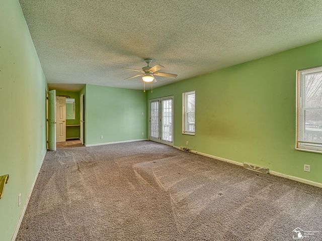 15601 Bak Road, Van Buren Twp, MI 48111