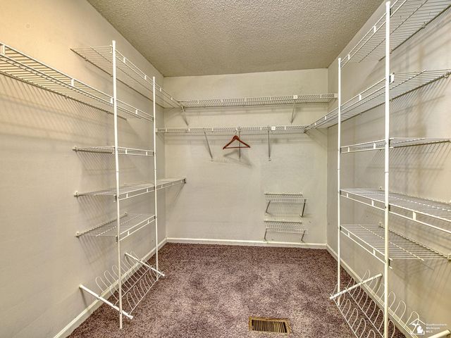 15601 Bak Road, Van Buren Twp, MI 48111