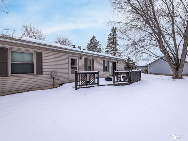 15601 Bak Road, Van Buren Twp, MI 48111