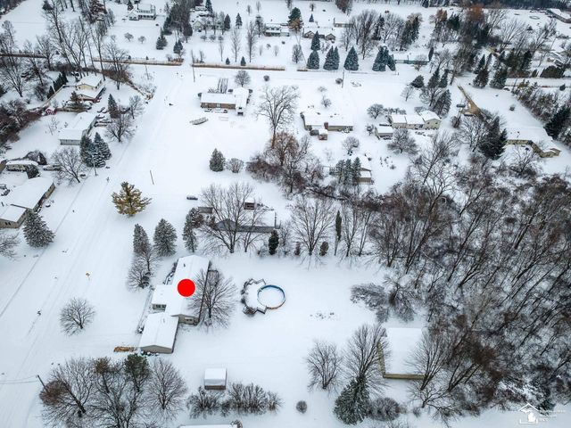 15601 Bak Road, Van Buren Twp, MI 48111